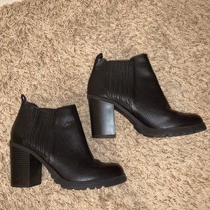 Black Heeled Boots